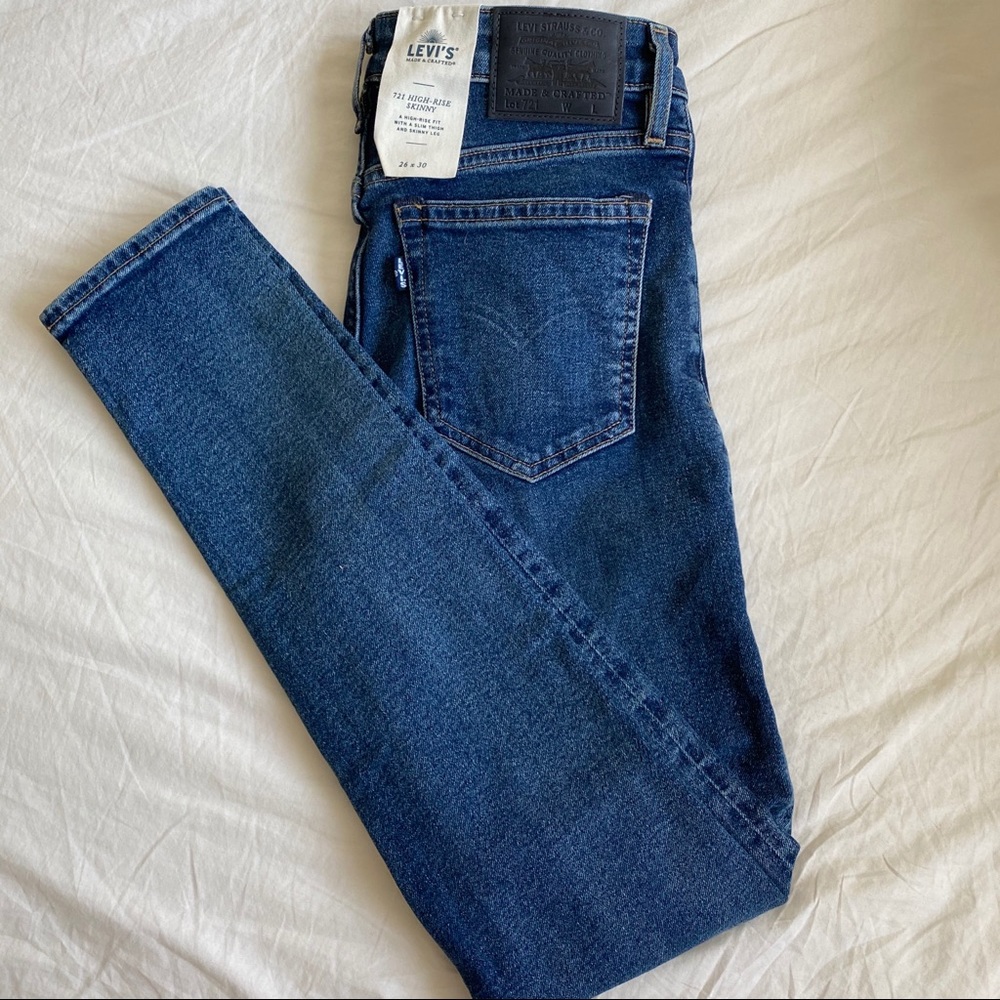 Levi’s 721 high rise skinny